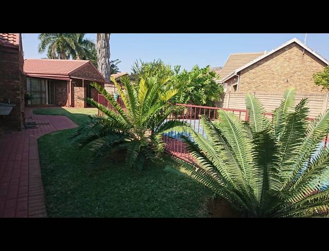 4 BEDROOM HOUSE SOLD IN FLORAUNA